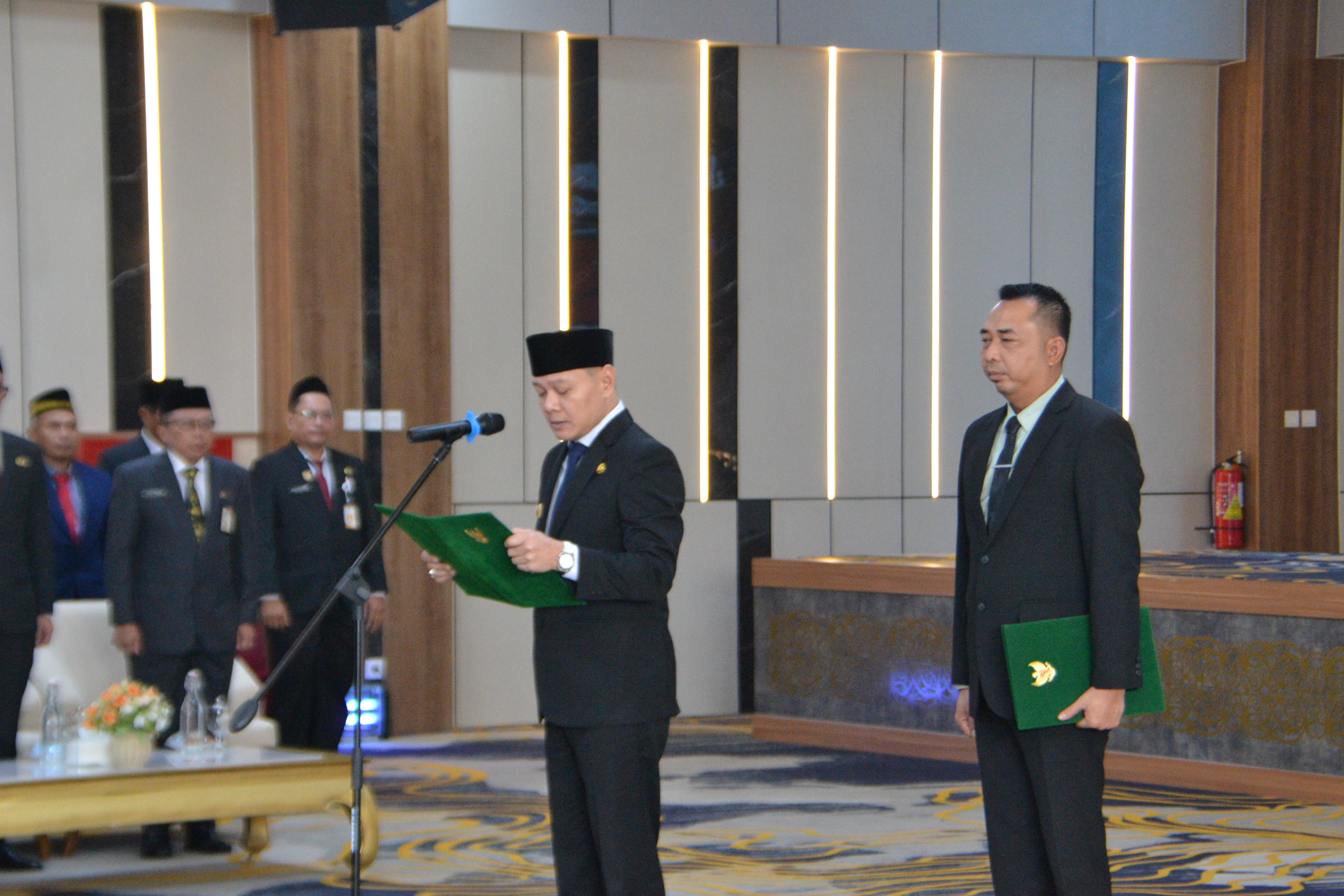 Pengambilan Sumpah/Janji, Pengukuhan, dan Pelantikan 90 Pegawai Negeri Sipil (PNS) dalam Jabatan Pimpinan Tinggi Pratama, Administrator, Pengawas, dan Jabatan Fungsional